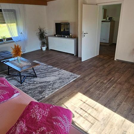 Mara Apartment Neuhaus an der Pegnitz ภายนอก รูปภาพ