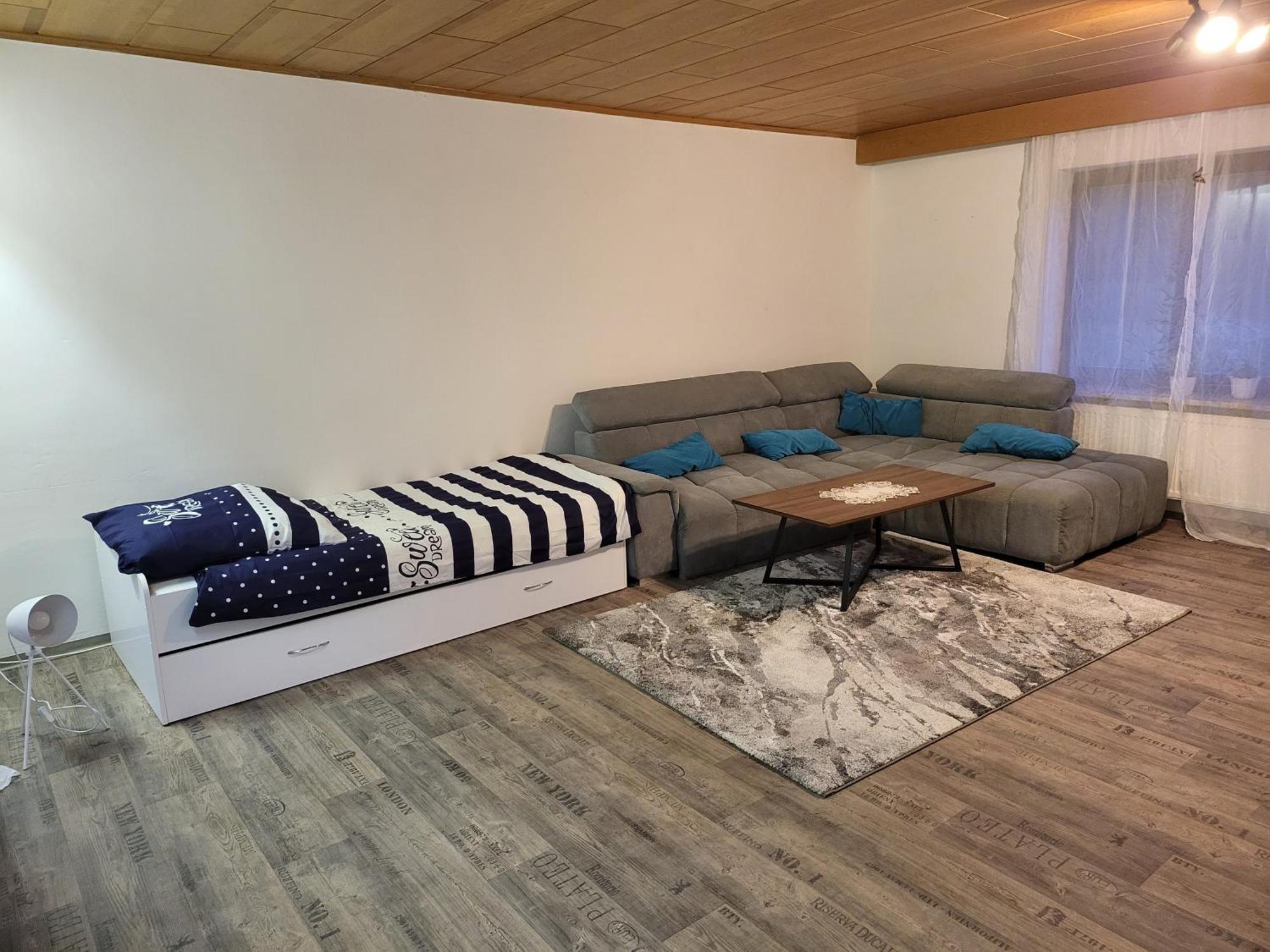 Mara Apartment Neuhaus an der Pegnitz ภายนอก รูปภาพ